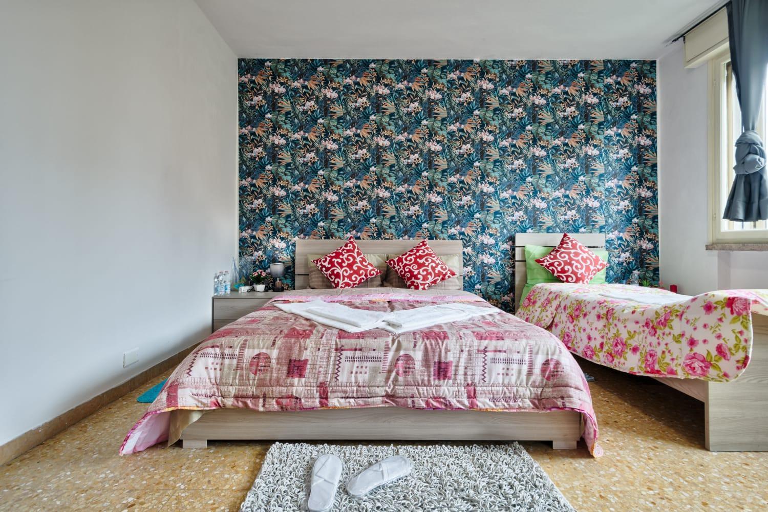 R & R - Private With Shared Bathroom Gasthof Venedig